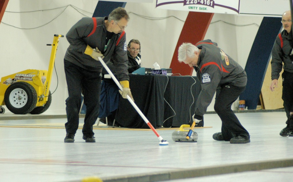curling larrie