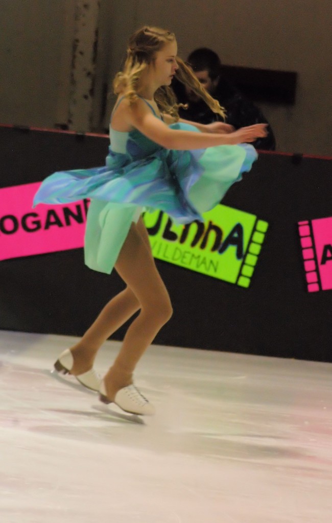 skating solo