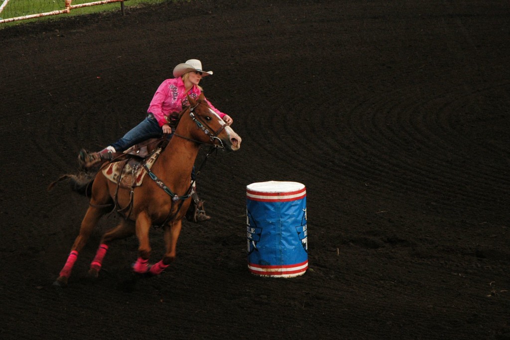 Ladies Barrel Racing