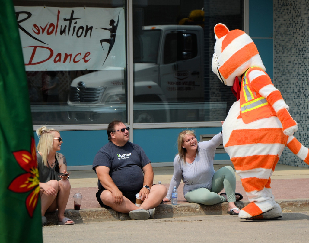 The adults are happy to interact with Fat Cat too!
